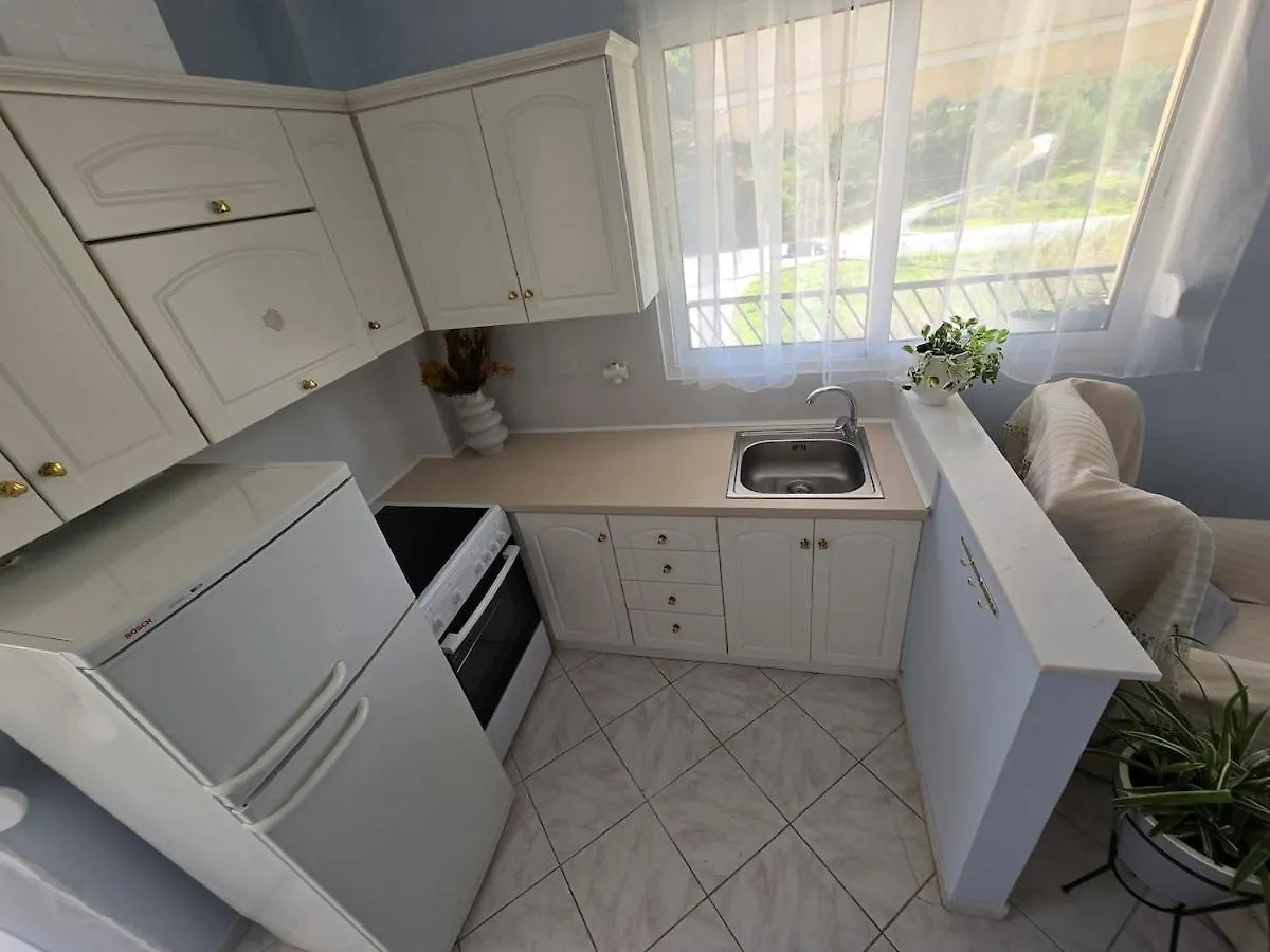 Esperides Apartment Agia Triada