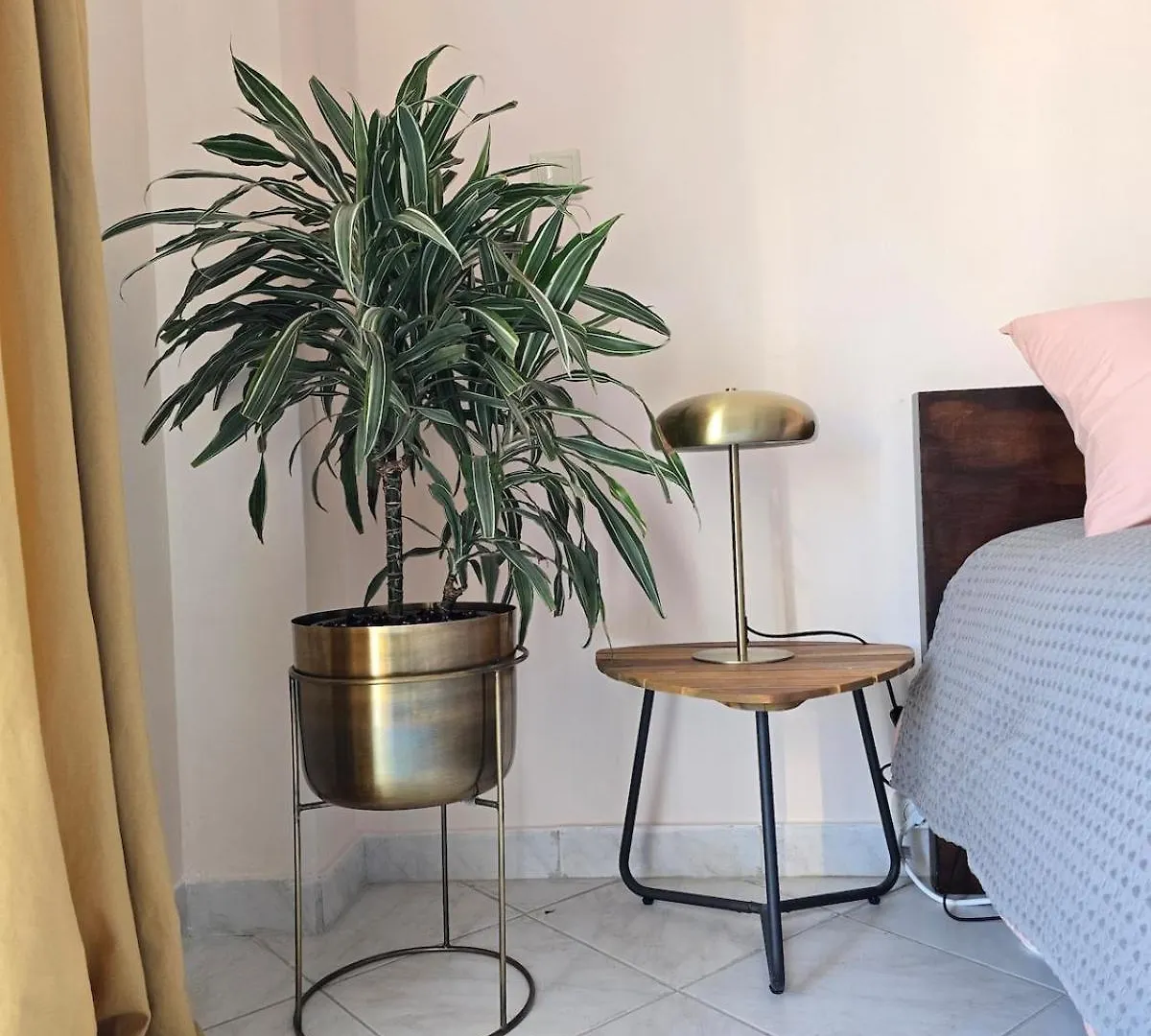 Esperides Apartment Agia Triada  Greece