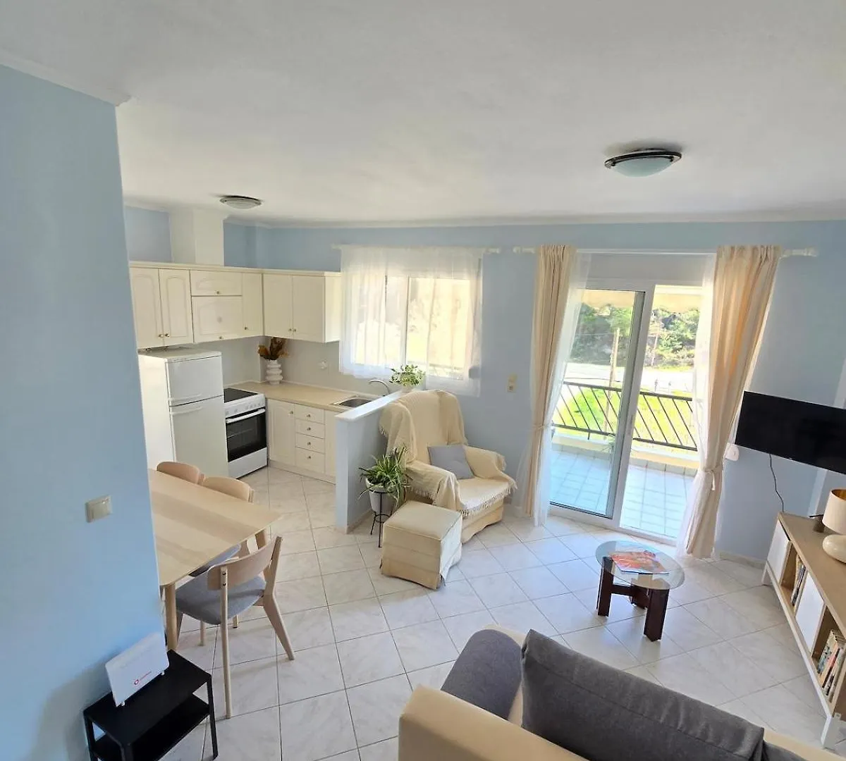 Esperides Apartment Agia Triada