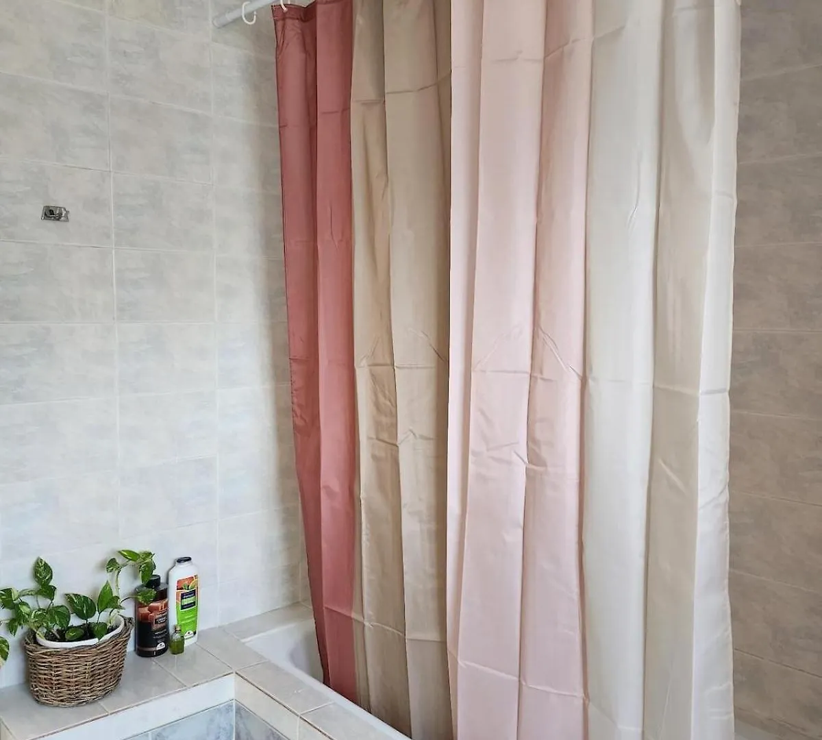 Esperides Apartment Agia Triada  Greece