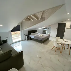 Almira Hotel